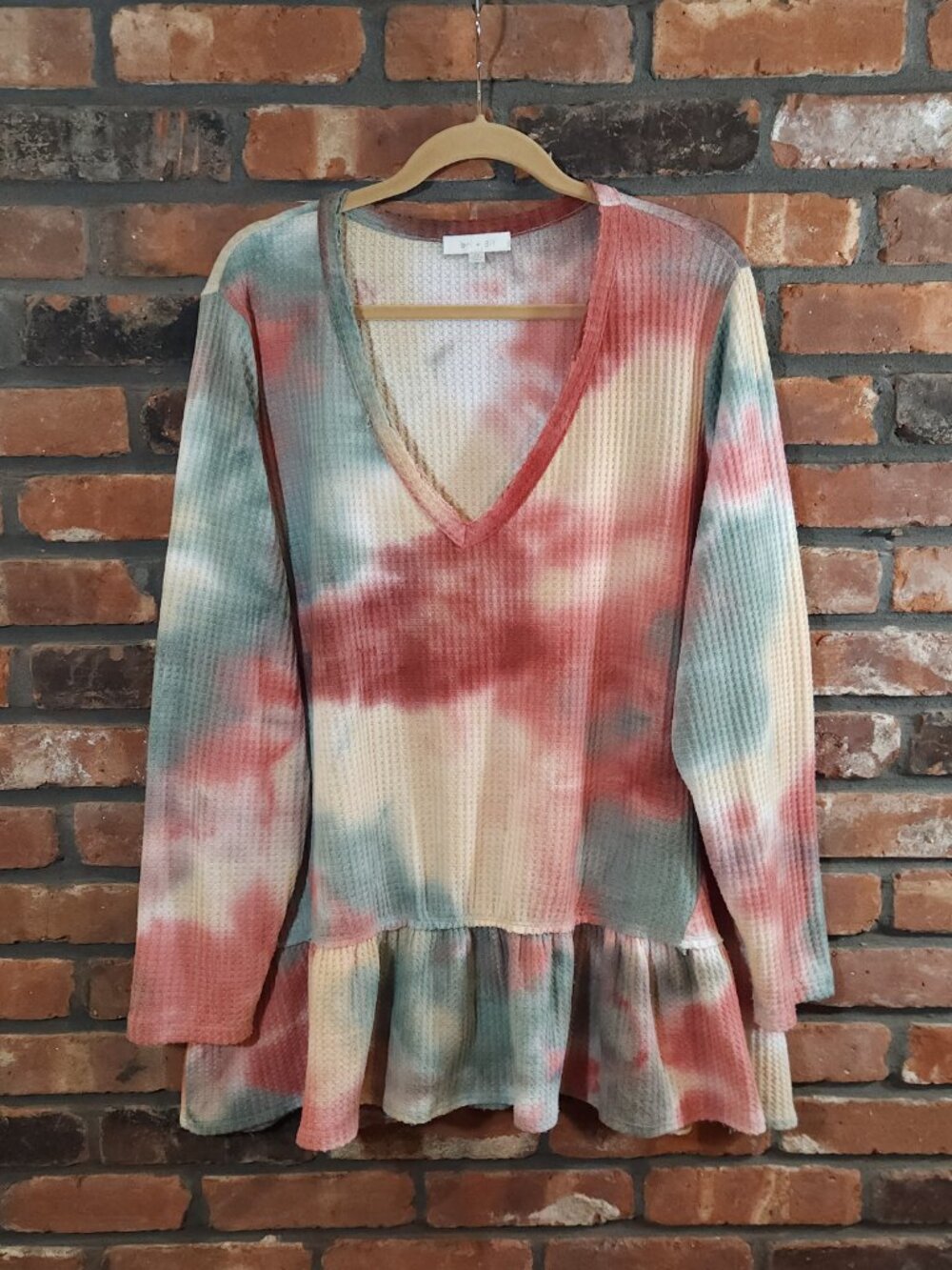Eri + Ali Anthropologie Tallie Tie Dye Waffle Knit V-neck Peplum Top Women's 2X - Picture 2 of 7